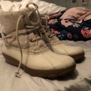 Women’s Sperry Duck Boots Size 8